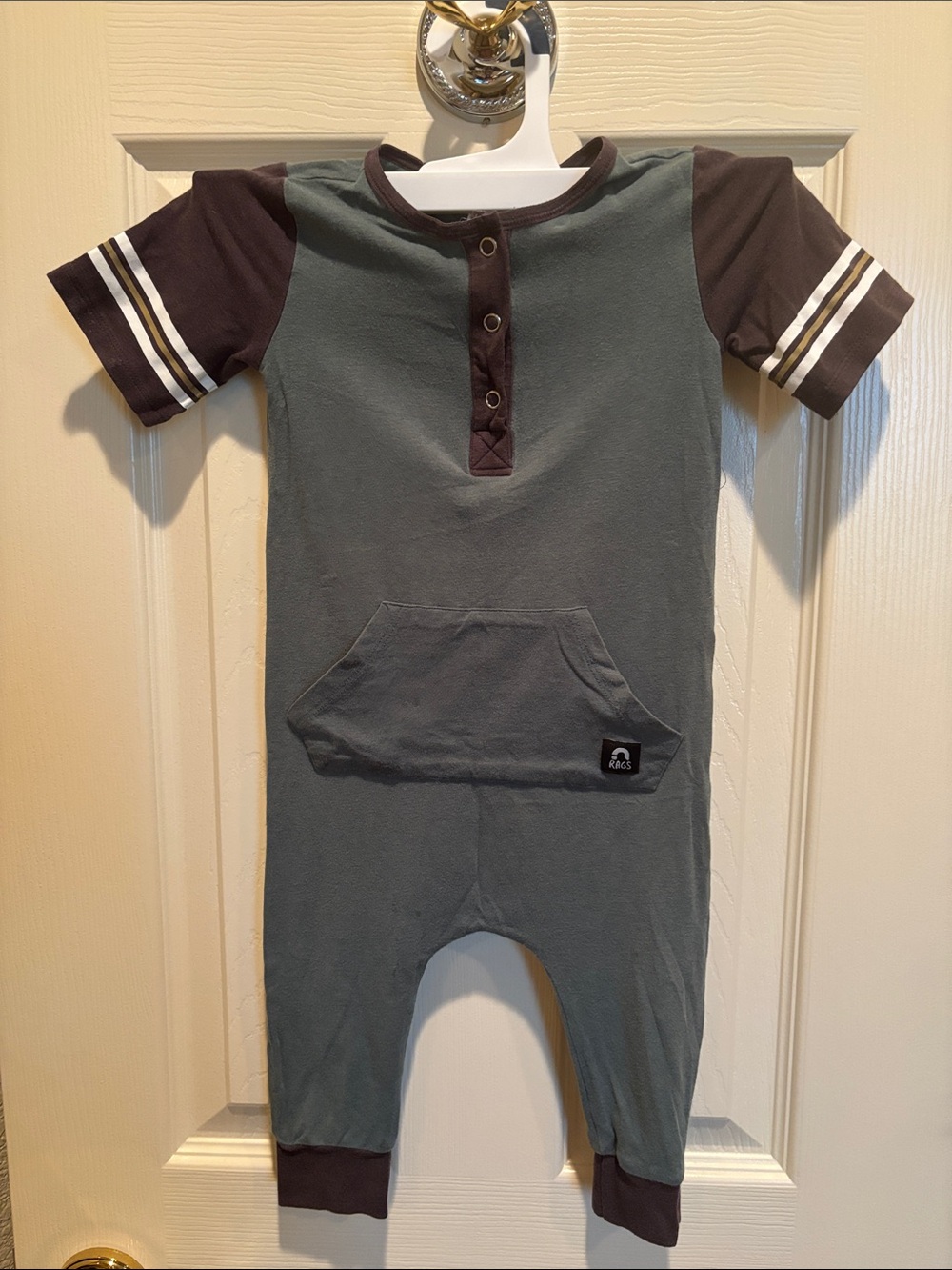 Rags to Raches Green and Brown Short Sleeve One-Piece Bodysuit size 12-18 mo